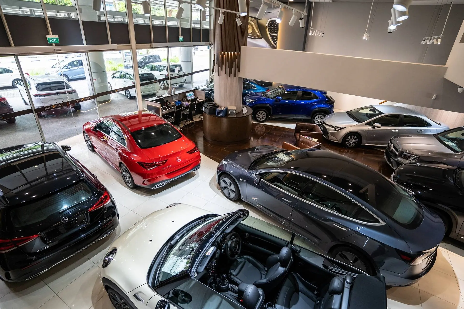 Experience Vietnam Freely with Car Rental Vietnam Ho Chi Minh