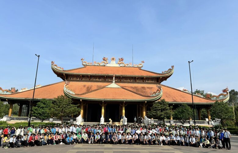 Tour củ chi